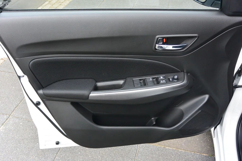 Suzuki Swift – foto 20