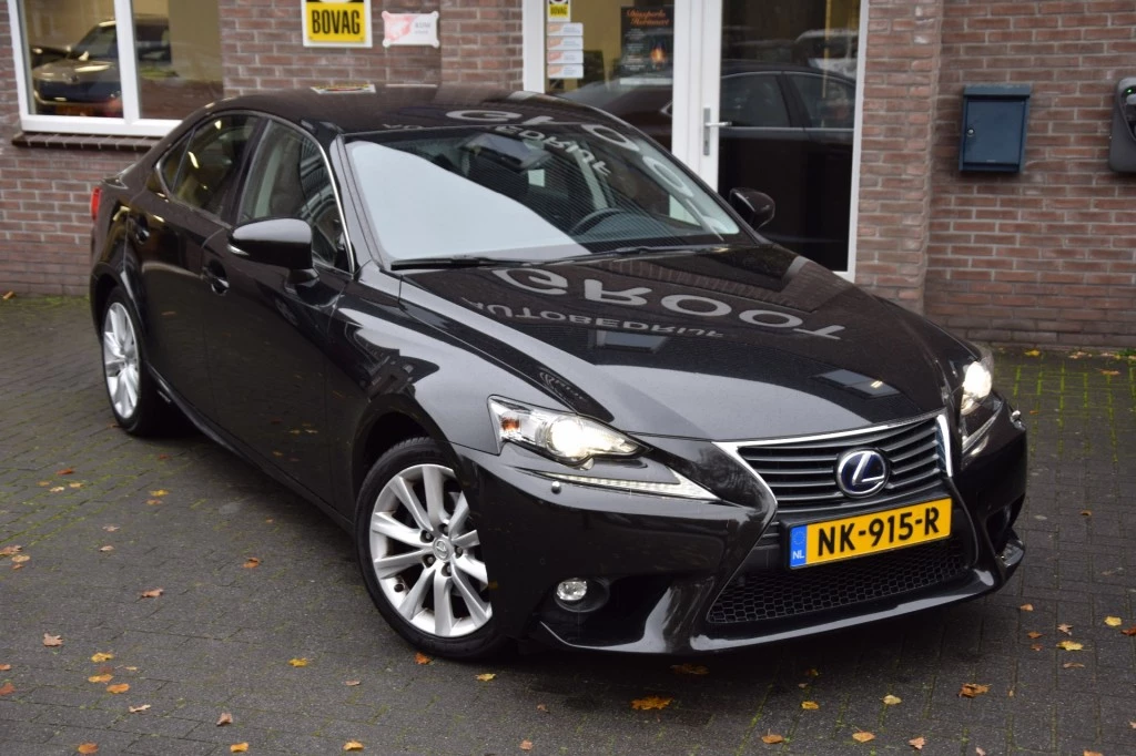 Lexus IS – foto 7