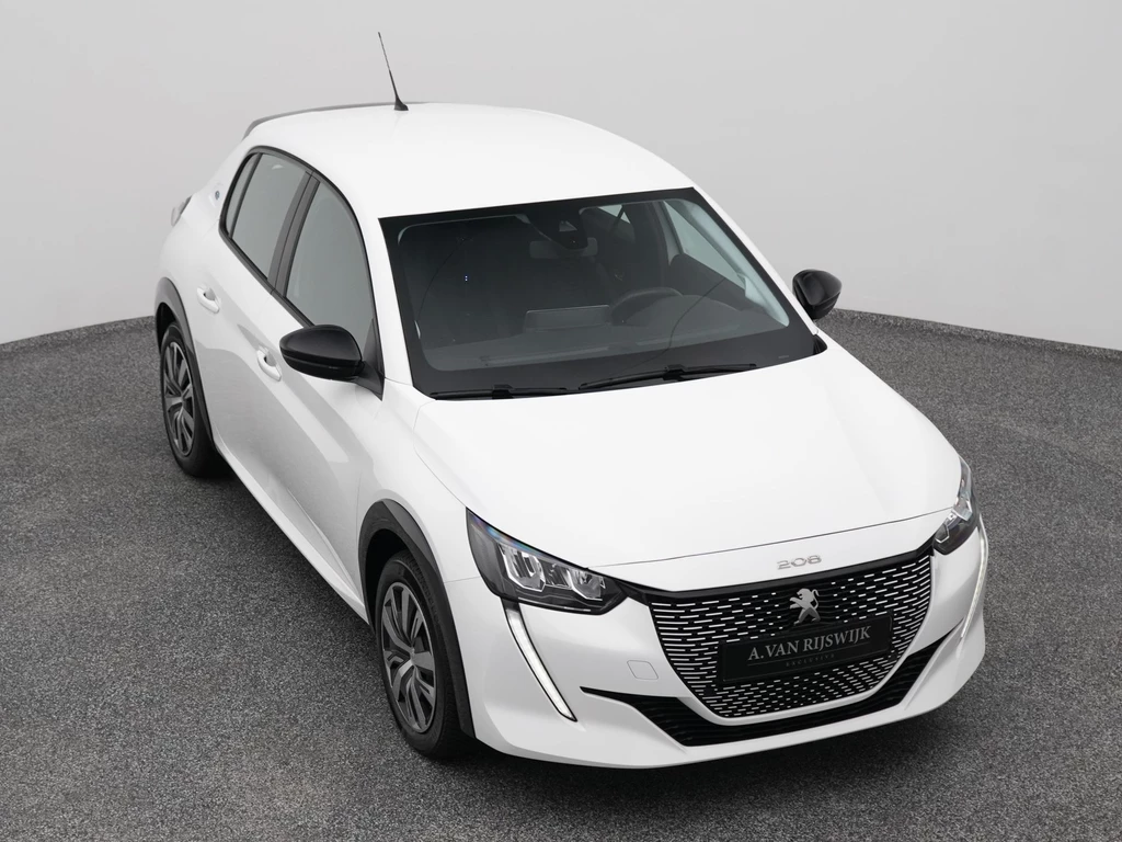 Peugeot e-208 – foto 15
