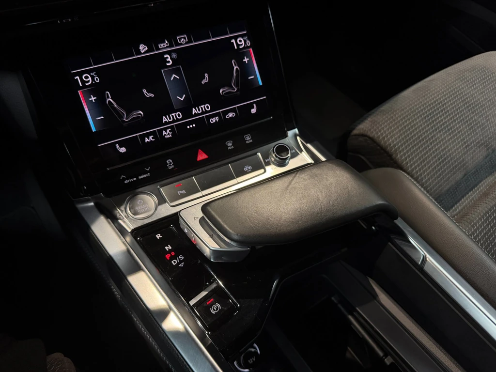Audi e-tron – foto 22