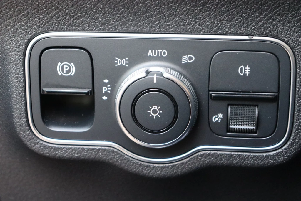 Mercedes-Benz GLB – foto 32