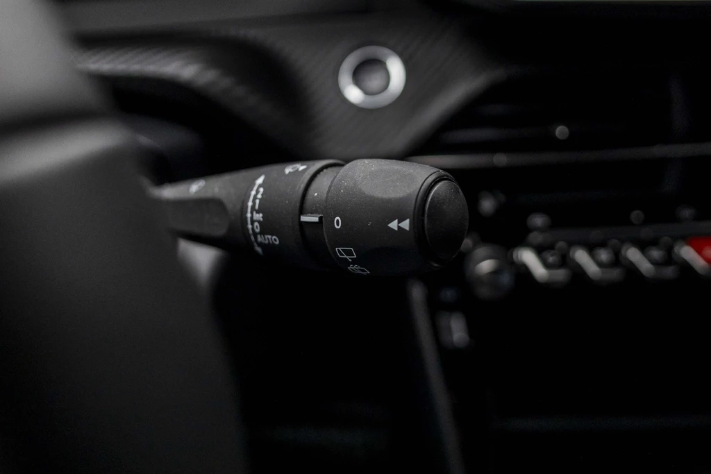 Peugeot e-2008 – foto 35