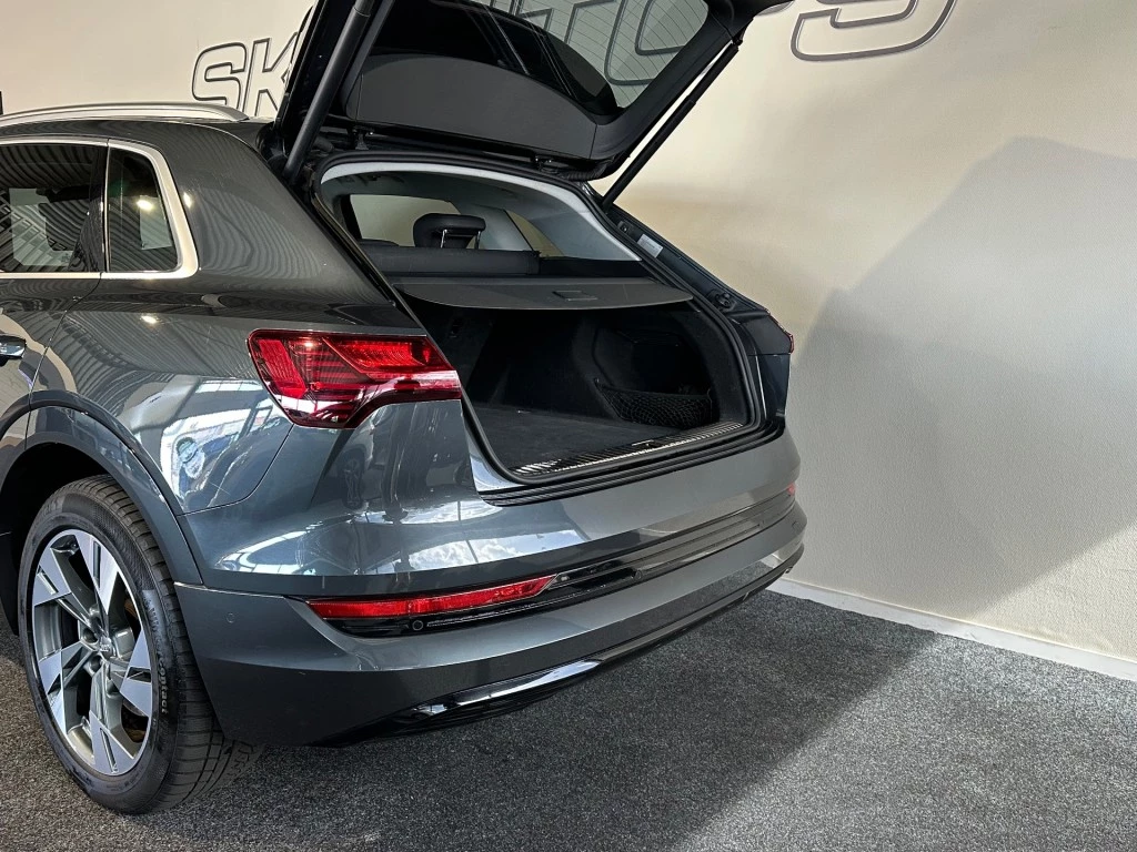 Audi e-tron – foto 9
