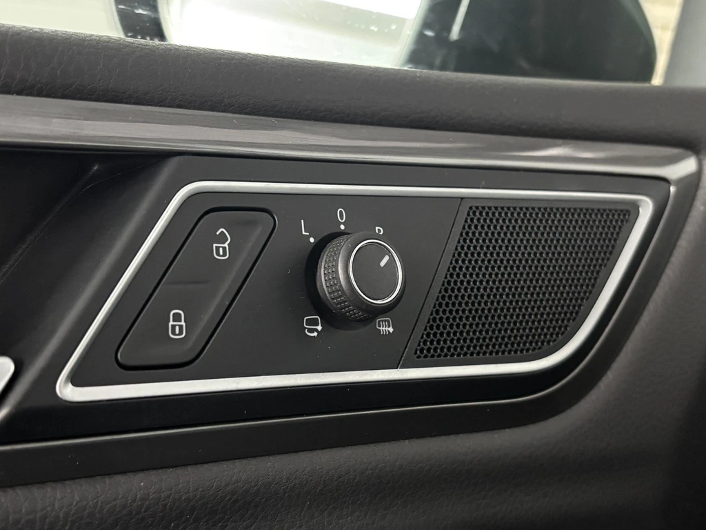 Volkswagen Golf Sportsvan – foto 17