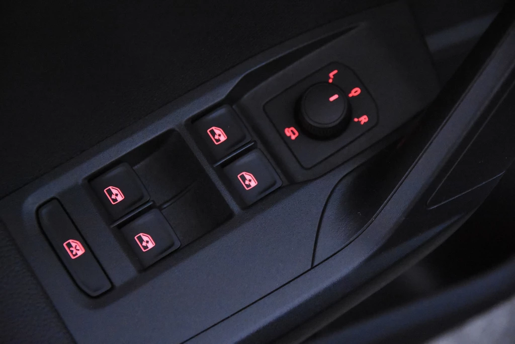 SEAT Ibiza – foto 24
