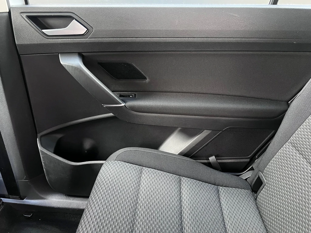 Volkswagen Touran – foto 15