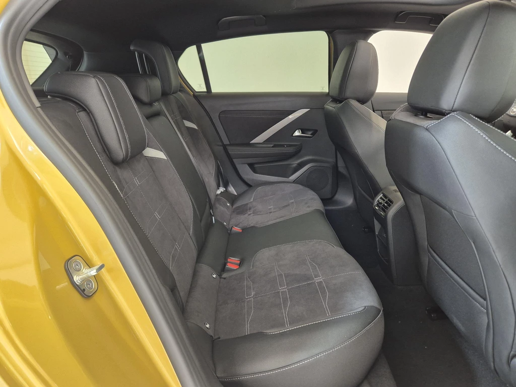Opel Astra – foto 32