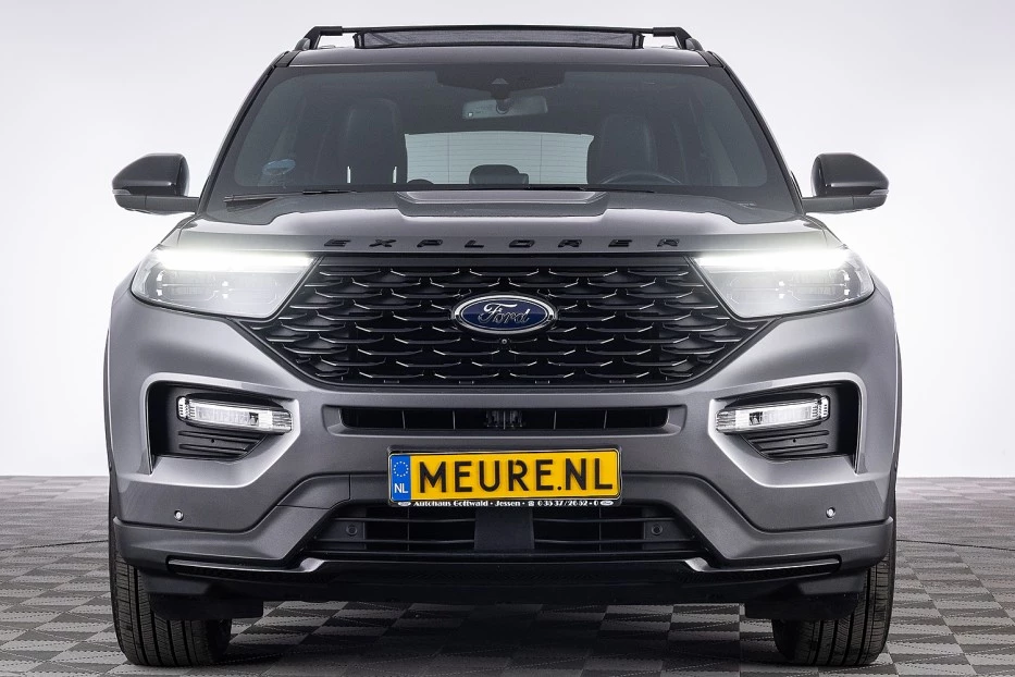 Ford Explorer – foto 8