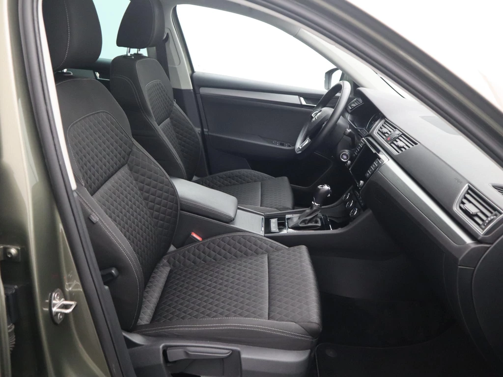 Škoda Superb – foto 45