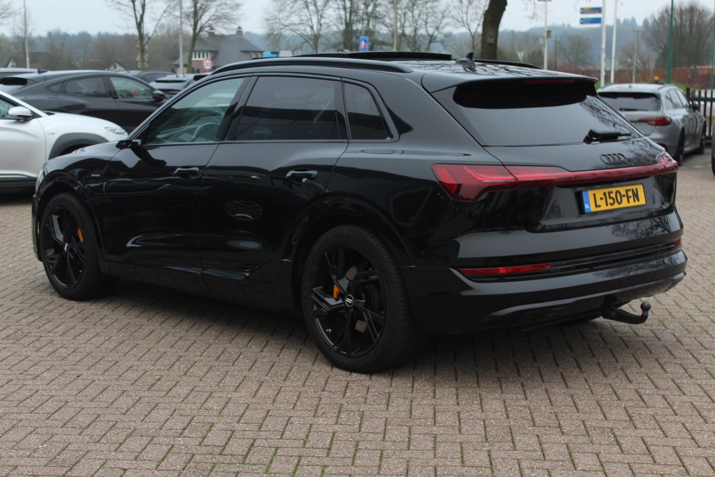 Audi e-tron – foto 3