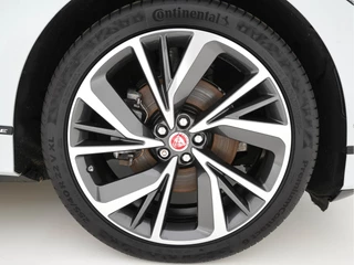 Jaguar I-PACE – thumbnail 29