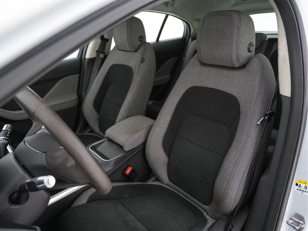 Jaguar I-PACE – foto 20