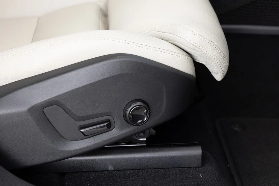 Volvo XC60 – foto 16