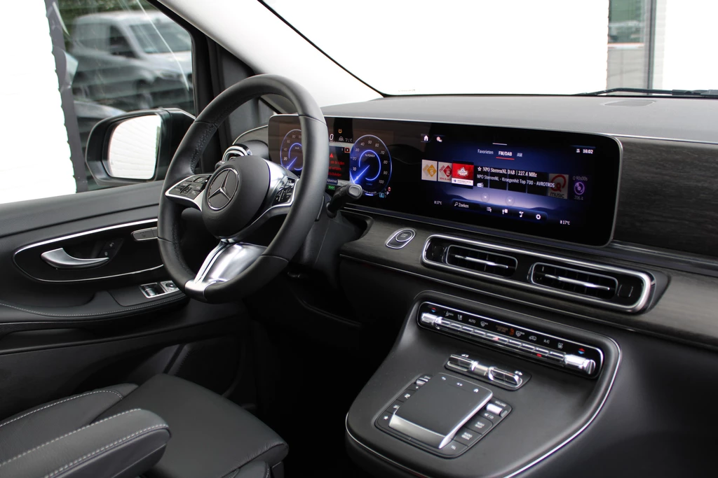 Mercedes-Benz EQV – foto 15