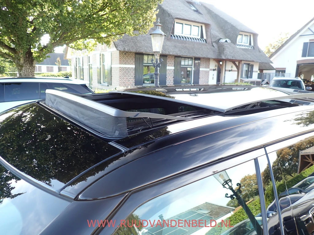 Land Rover Range Rover Velar – foto 9