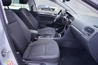 Volkswagen Golf – thumbnail 15