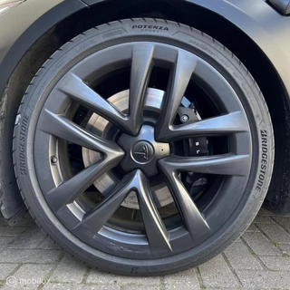 Tesla Model S – thumbnail 21