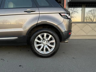 Land Rover Range Rover Evoque – thumbnail 38