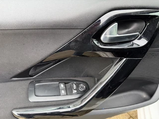 Peugeot 208 – thumbnail 14