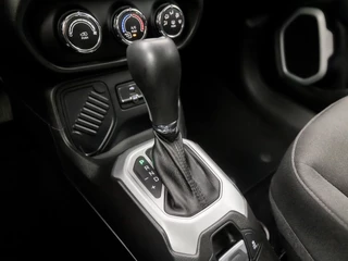 Jeep Renegade – thumbnail 12