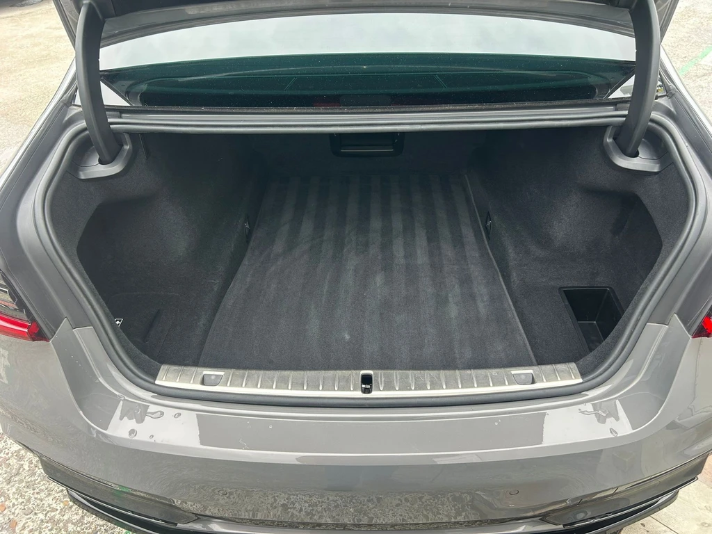 BMW 7 Serie – foto 15