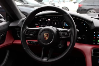 Porsche Taycan – thumbnail 20