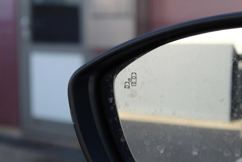 Opel Mokka-e – foto 9