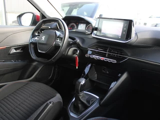 Peugeot 208 – thumbnail 8