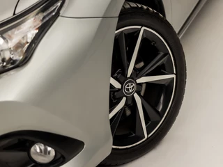 Toyota Auris – thumbnail 15