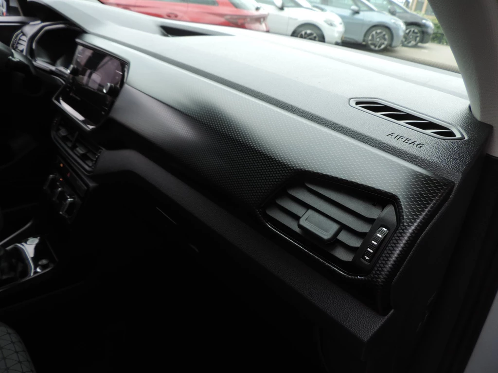 Volkswagen T-Cross – foto 18