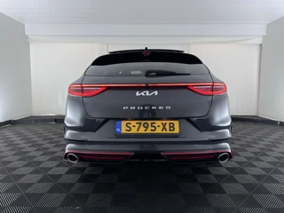 Kia ProCeed – thumbnail 3