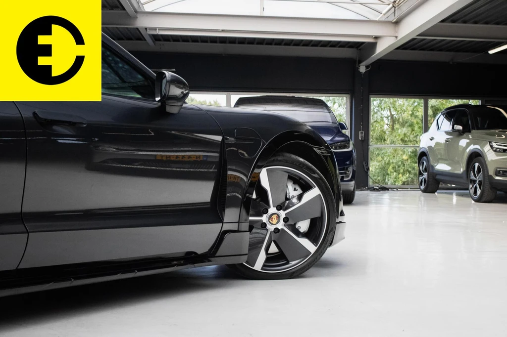 Porsche Taycan – foto 39