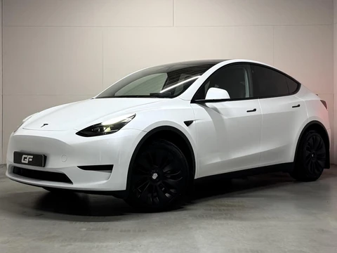 Tesla Model Y RWD 58 kWh Black Edition Trekhaak FSD