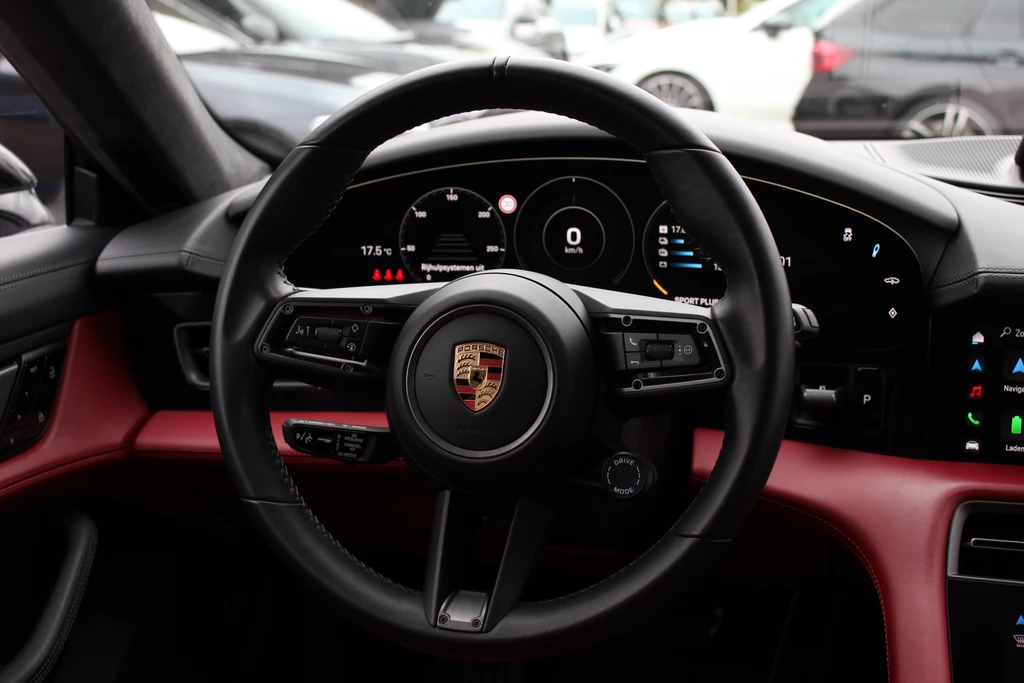Porsche Taycan – foto 20