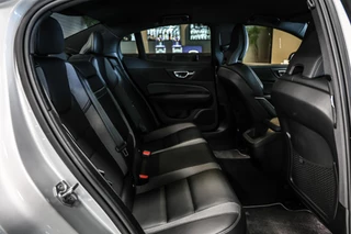 Volvo S60 – thumbnail 23