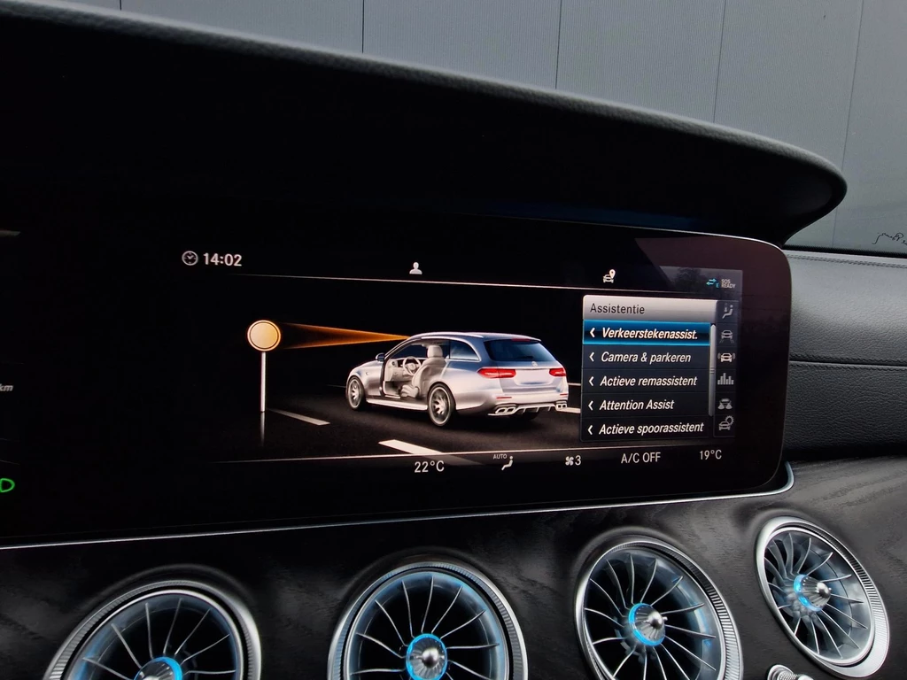 Mercedes-Benz E-Klasse – foto 43