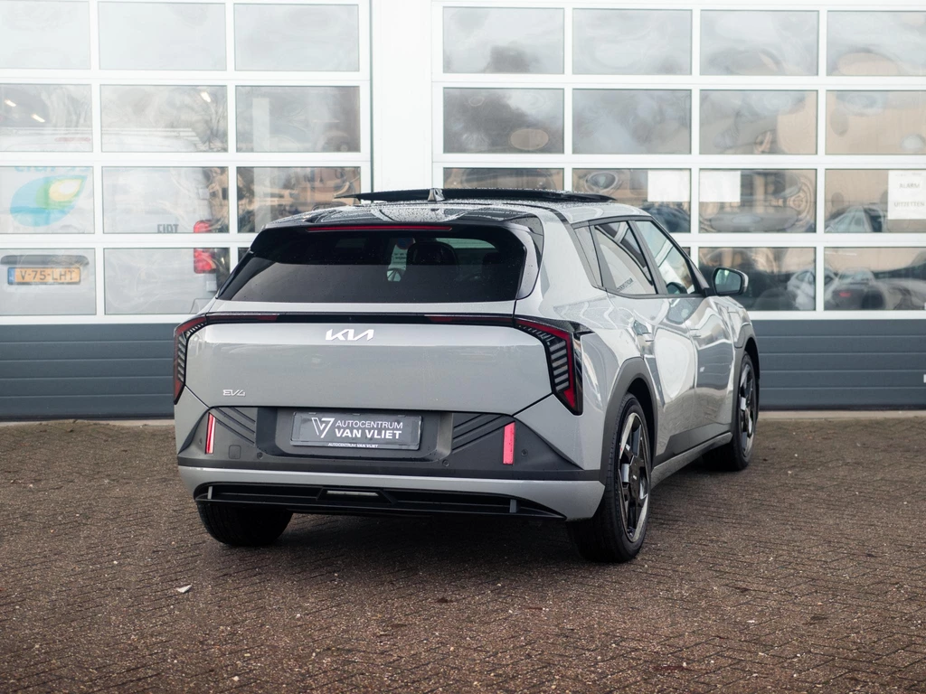 Kia EV4 – foto 7