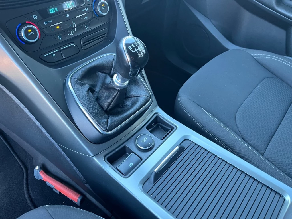 Ford Kuga – foto 24