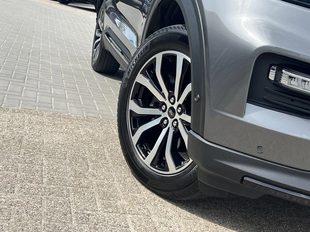 Ford Explorer – foto 7