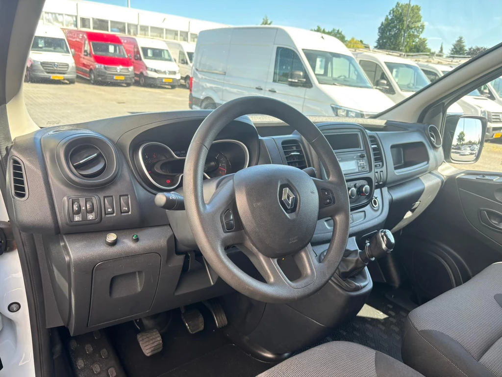 Renault Trafic – foto 10