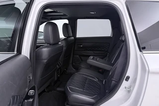 Mitsubishi Outlander – thumbnail 24