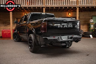 Dodge Ram 1500 – thumbnail 3