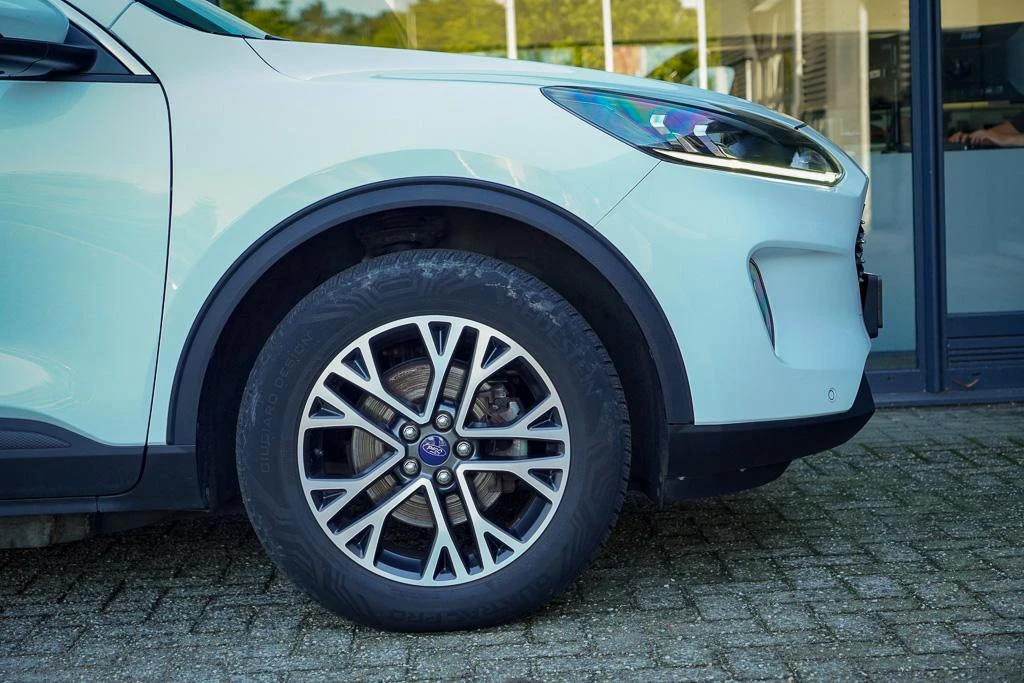 Ford Kuga – foto 17