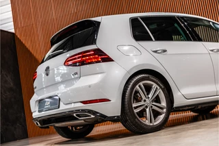 Volkswagen Golf – thumbnail 9