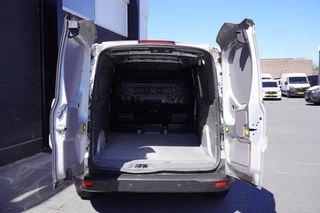 Ford Transit Connect – thumbnail 8