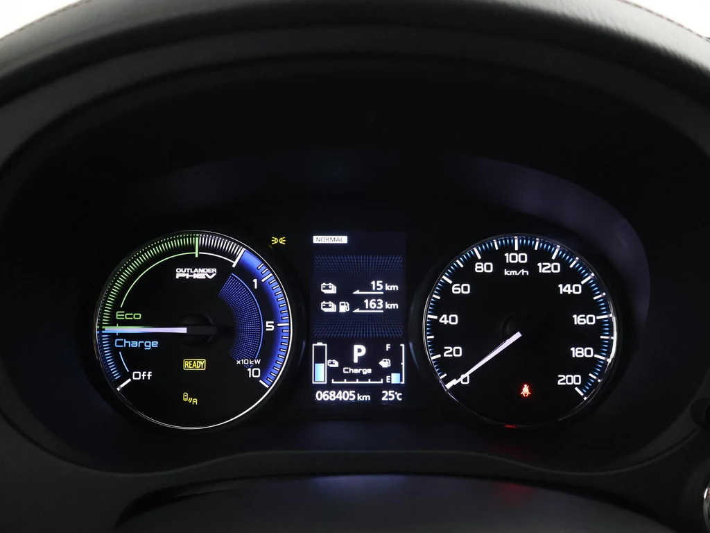 Mitsubishi Outlander – foto 32
