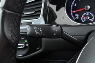Volkswagen Golf – thumbnail 30