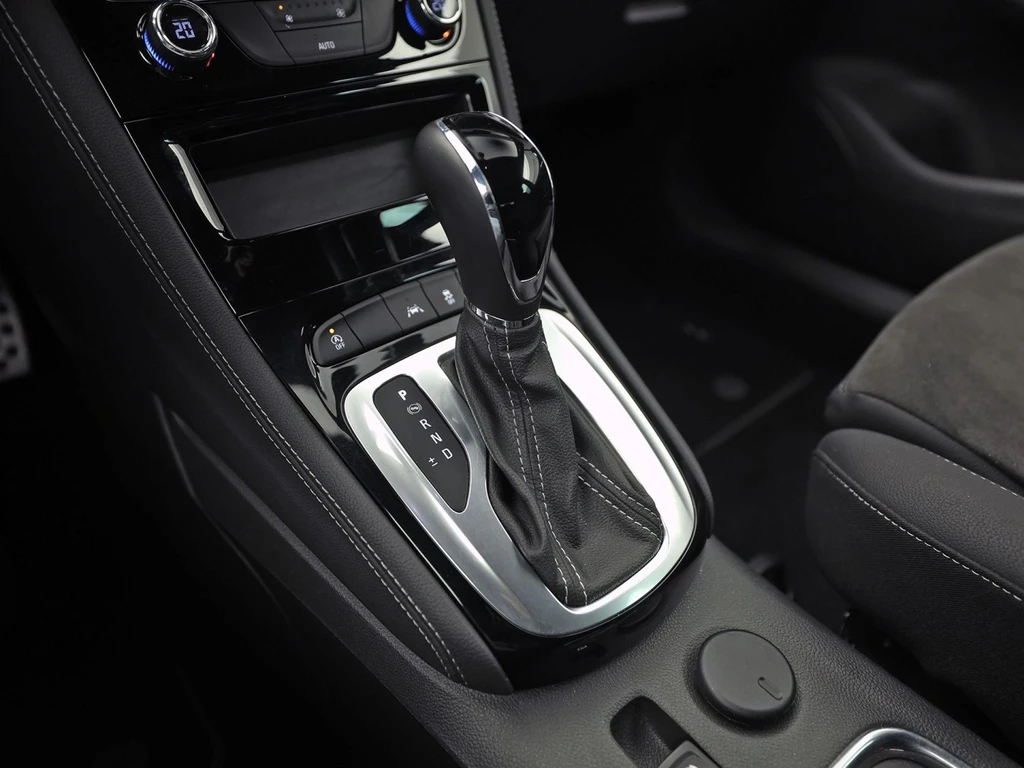 Opel Astra – foto 11