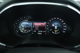 Ford S-Max – thumbnail 25