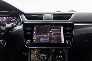 Škoda Superb – thumbnail 30